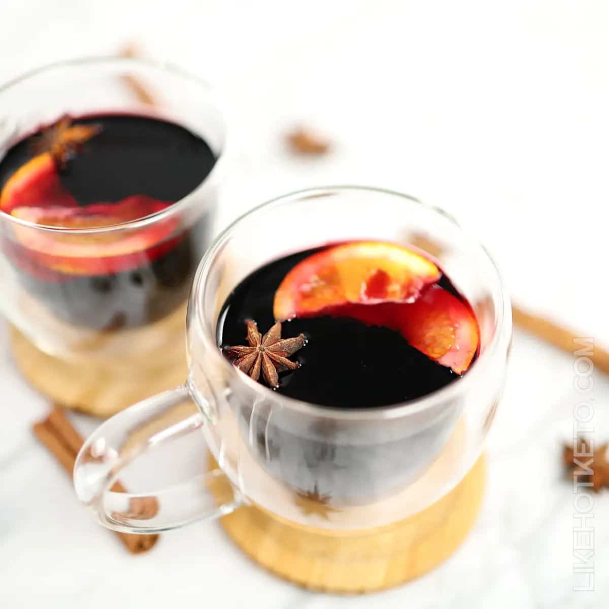 Keto & Sugar-Free Mulled Wine (Gluhwein)