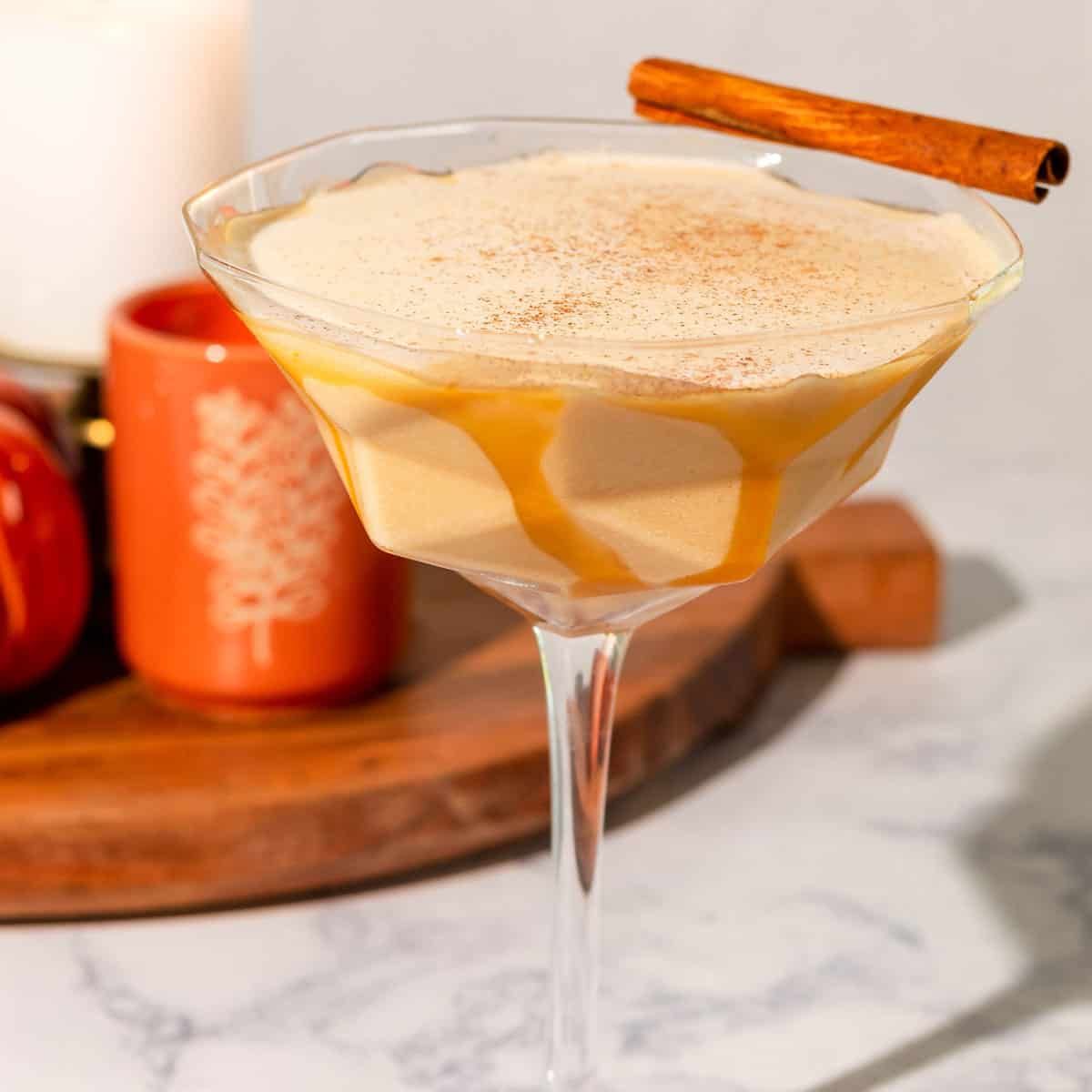 Pumpkin Mudslide Cocktail with Caramel