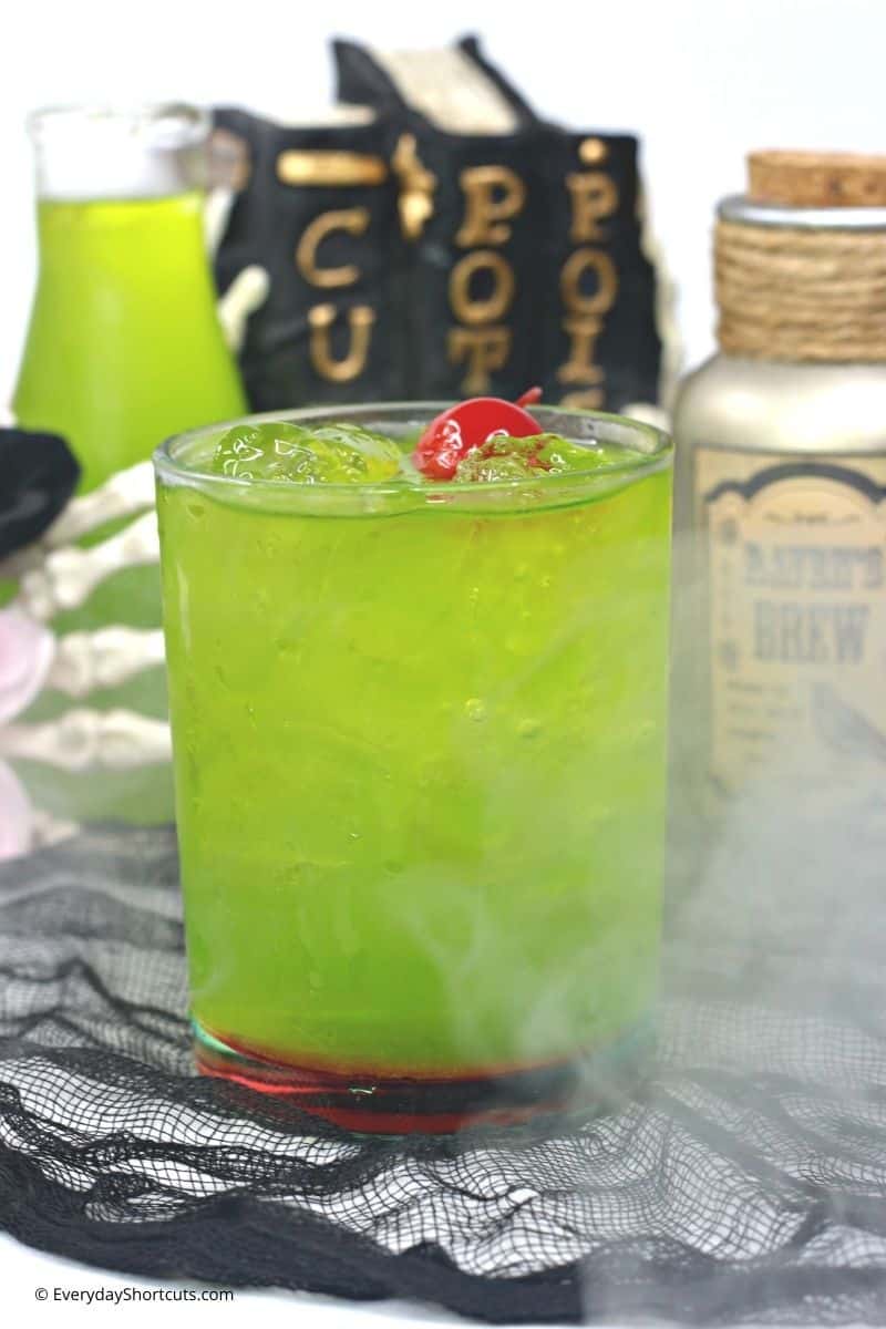 Hocus Pocus Inspired Amuck Cocktail