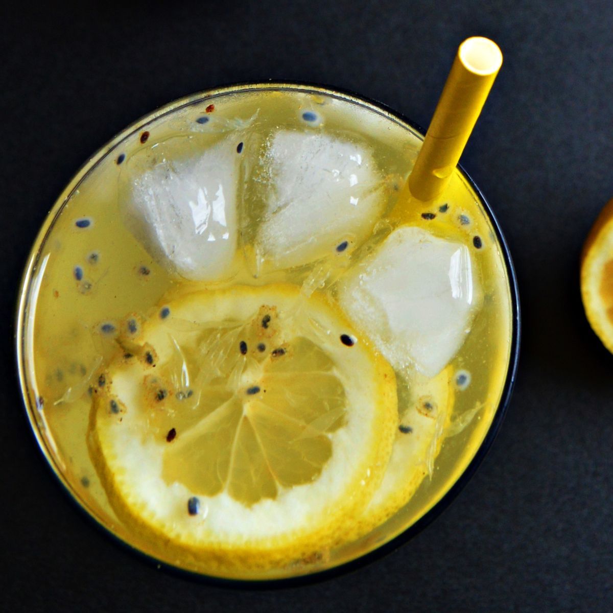Simple lemonade with basil seeds - Flavours Treat