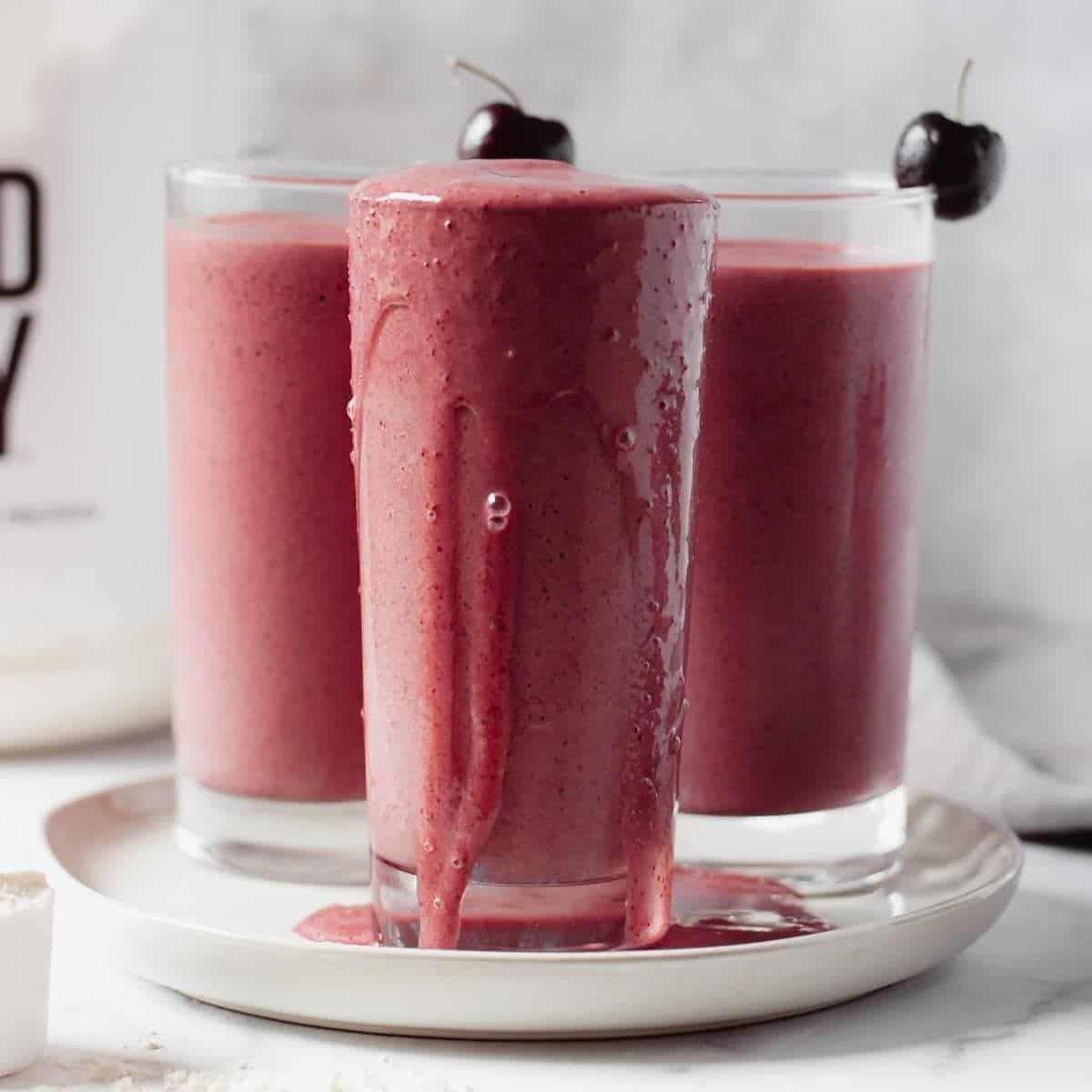 Chocolate cherry smoothie