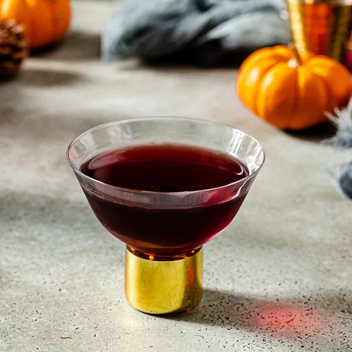 The Black Heart - Halloween Cocktail Recipe