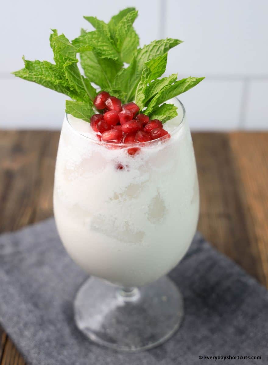 White Christmas Mojito