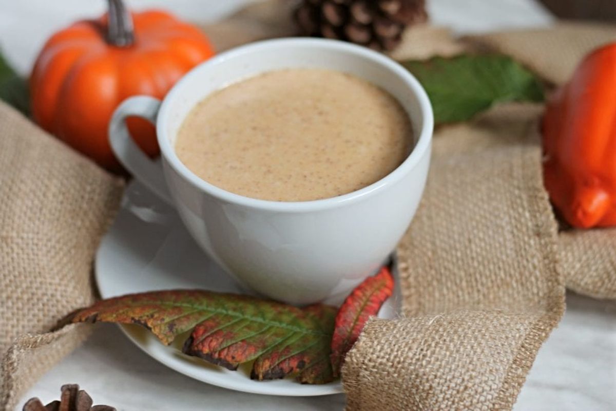 Slow Cooker Pumpkin Spice Hot Chocolate Recipe - The Olive Blogger
