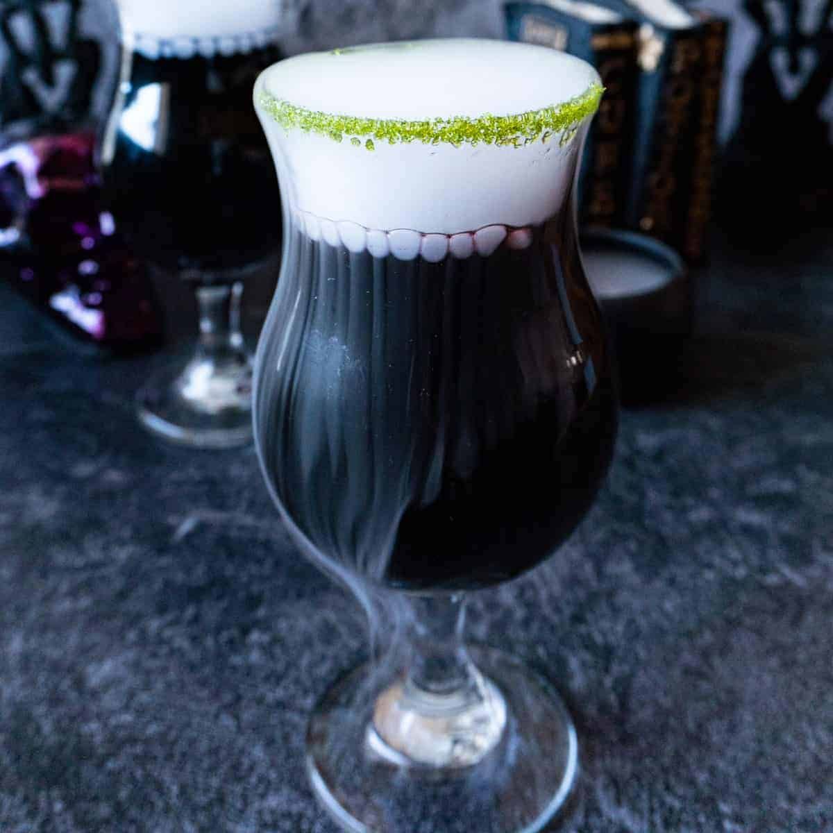 Easy Cauldron Cocktail | Spooky Halloween Drink, Ready in 5 minutes!