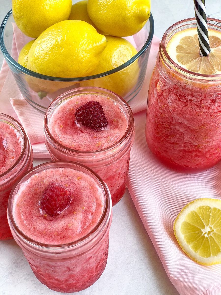 Raspberry Lemonade Slushie