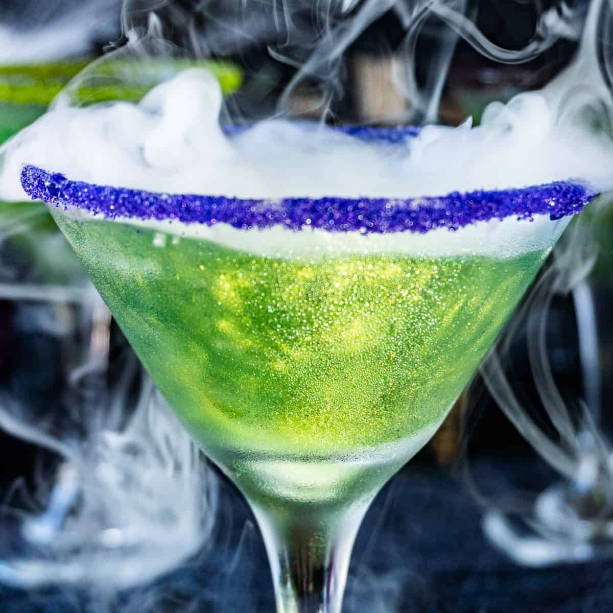 The BEST Witches Brew Cocktail | Ready in less than 5 minutes!