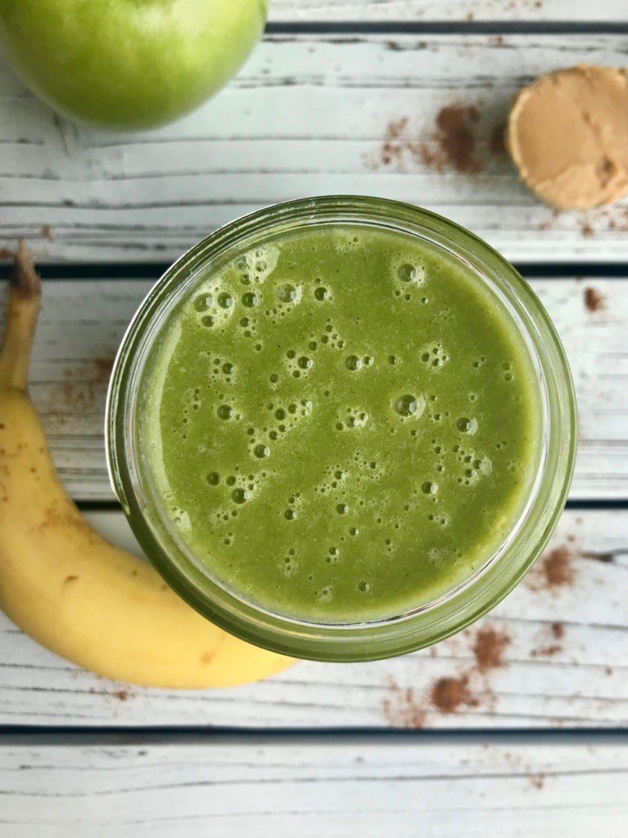 Apple Cinnamon Breakfast Smoothie (Vegan)