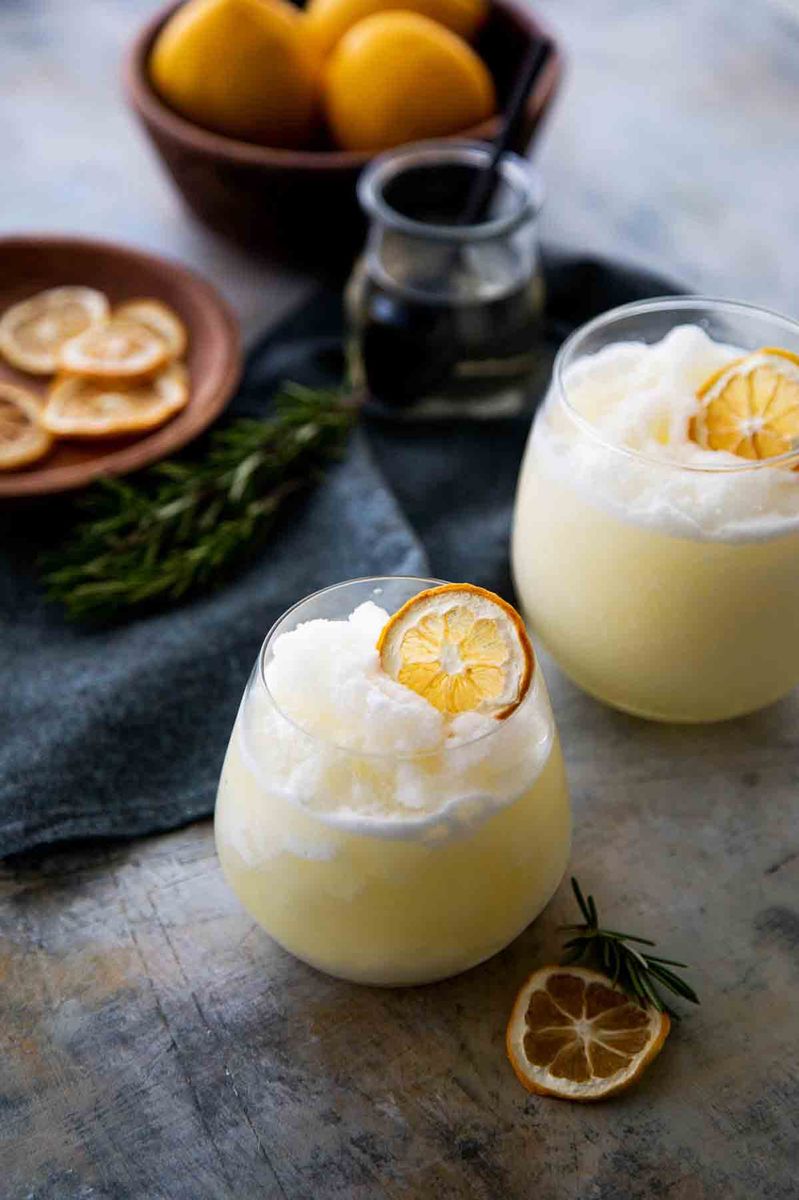 Rosemary Lemonade Slushie {w. Rosemary Infused Simple Syrup}