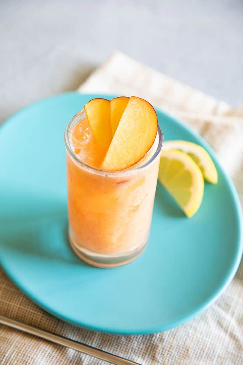 Fresh Peach Lemonade - Luci's Morsels