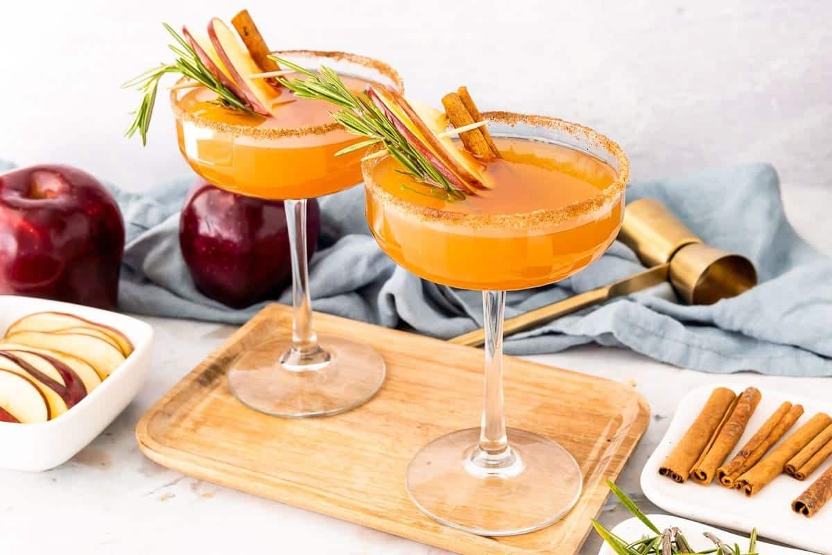 Apple Cider Bourbon Cocktail