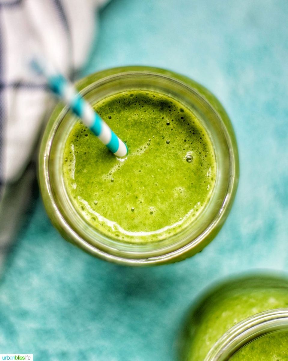 Healthy Super Green Smoothies