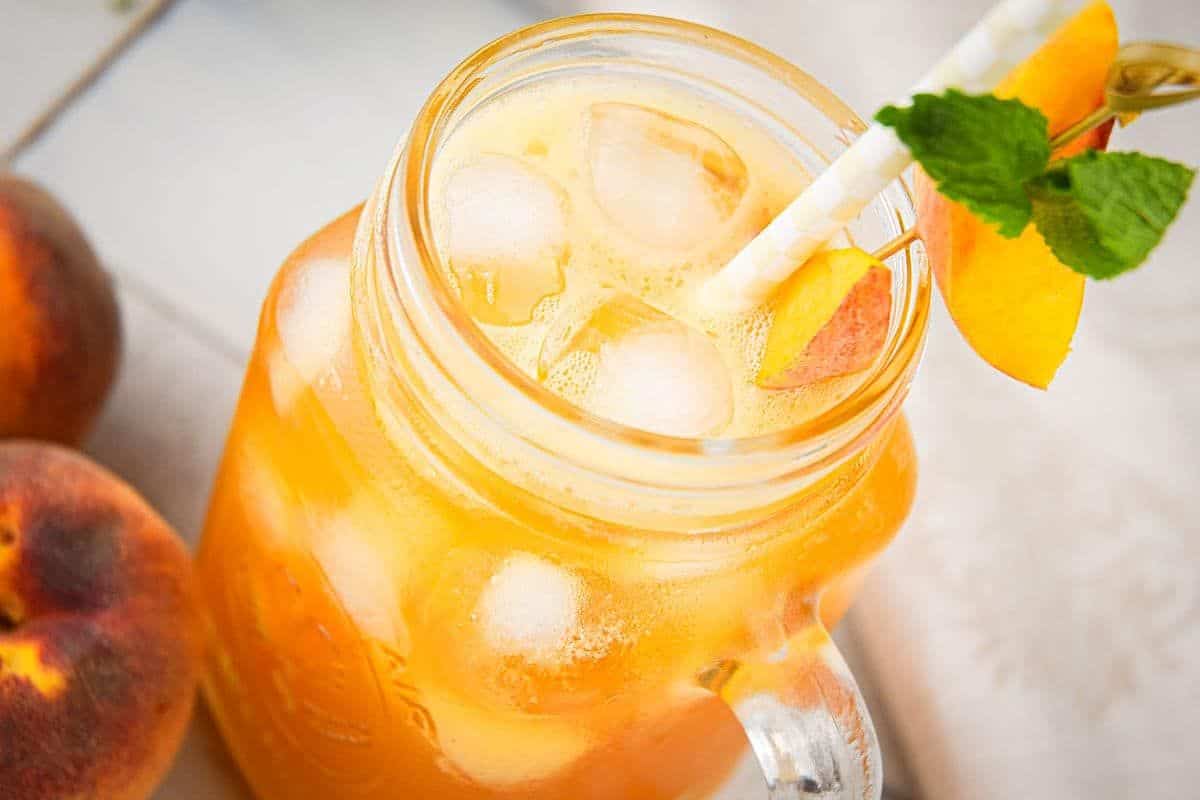 Iced Peach Green Tea