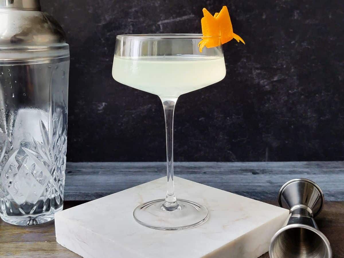 Corpse Reviver No 2 Cocktail - Casual Foodist