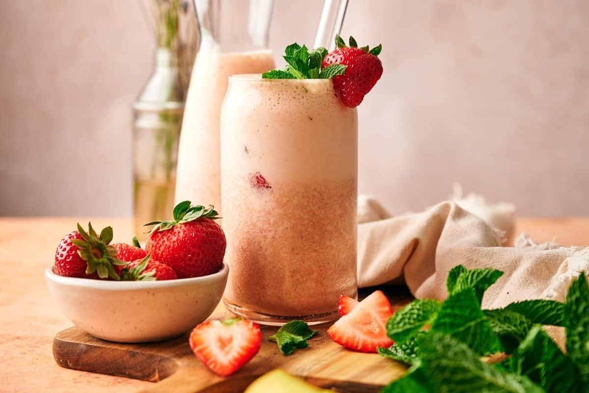 Strawberry Banana Smoothie