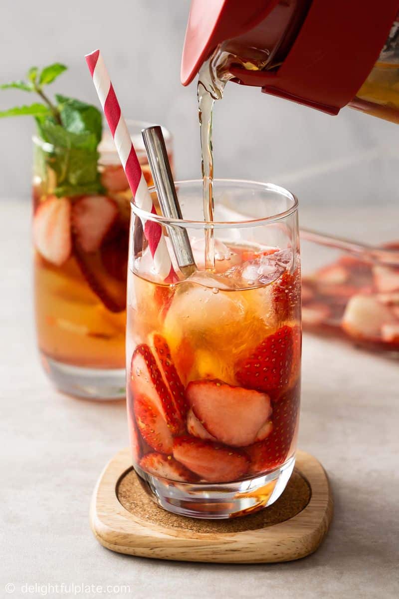 Strawberry Iced Tea (Cold Brew & Make Ahead)