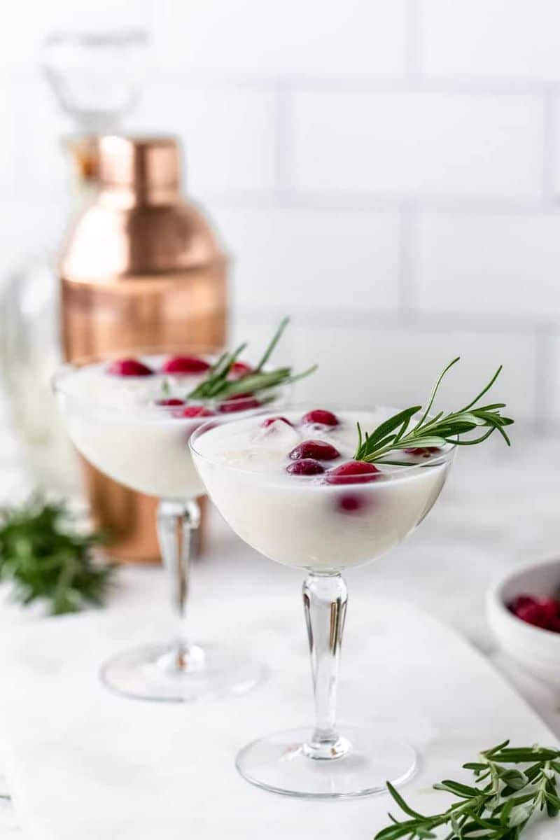 Cranberry Gin Christmas Cocktail