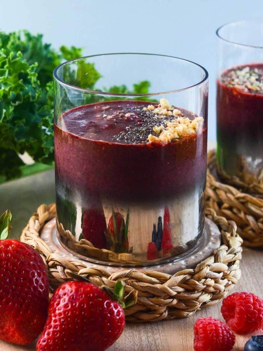 Energizing Kale Beet Smoothie